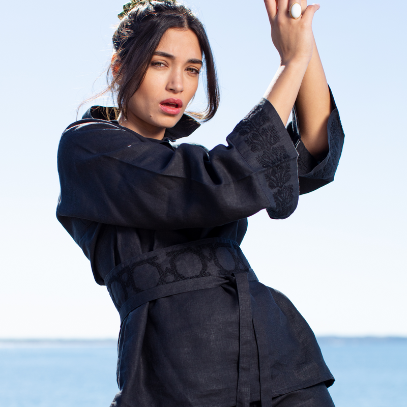 POLO COLLAR | BLACK LINEN A-SHAPE TOP | SINEAD