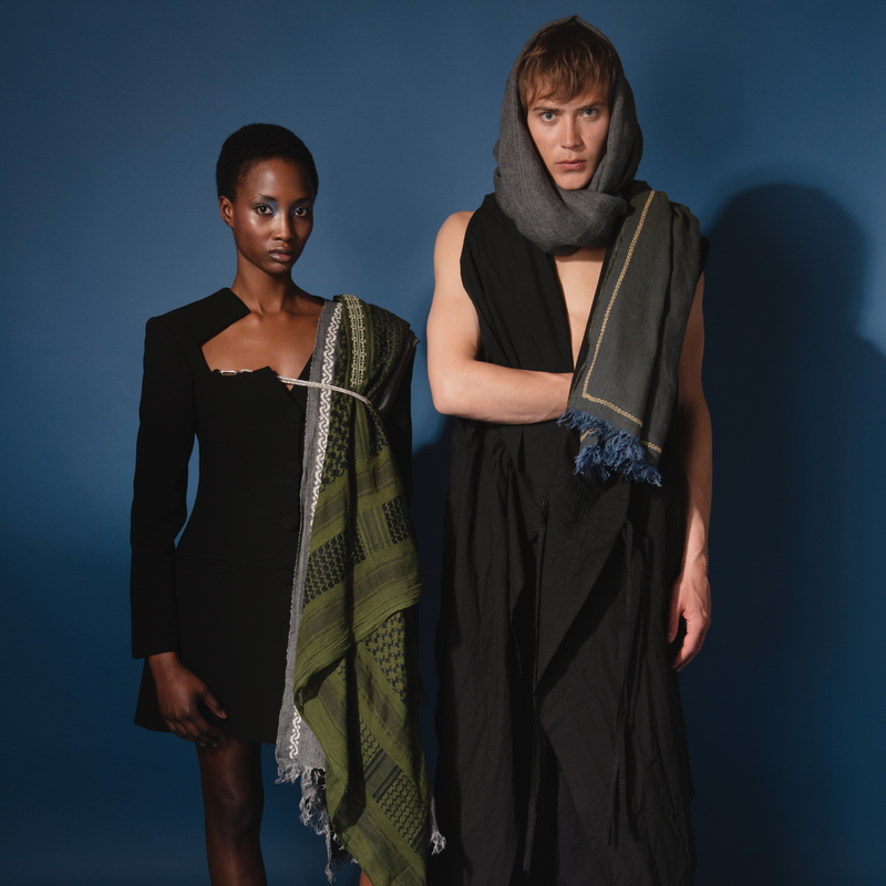 KHAKI LINEN SHAWL SQUARE CHAMPAGNE WATER