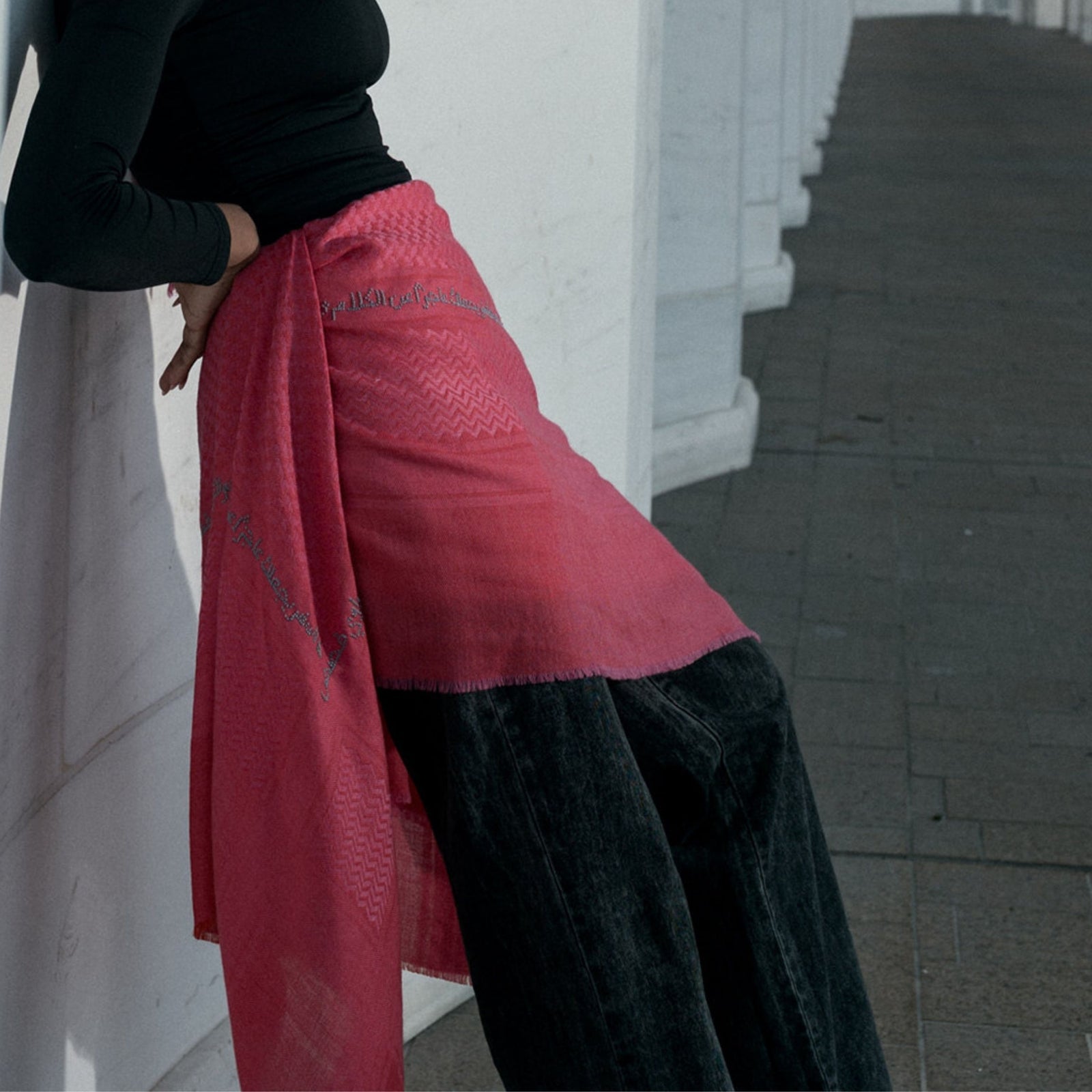 PINK MERINO WOOL & SILK IBN BATTUTA KEFFIYEH