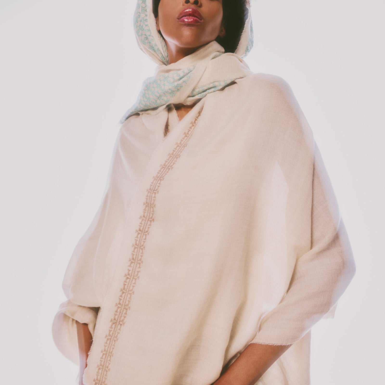 BEIGE CASHMERE & SILK SHAWL HAZEL IBRAHIM