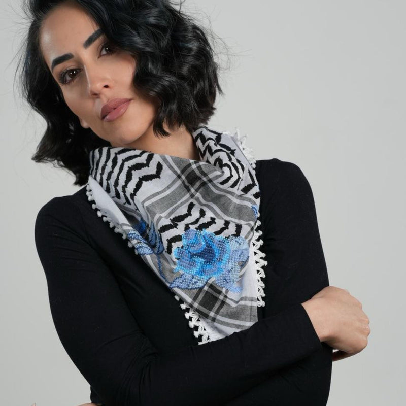 MINI BLACK & WHITE ROSE KEFFIYEH